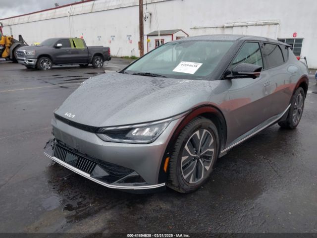 2022 KIA EV6 KNDC3DLC3N5088831 Photo 1
