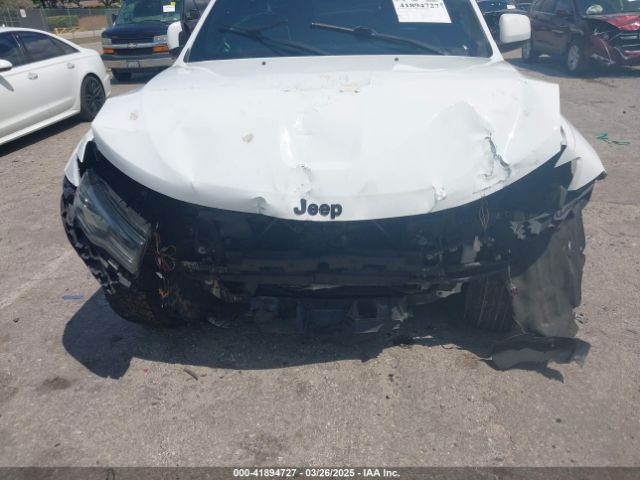 1C4RJEAG3FC722499 Jeep Grand Cherokee Altitude