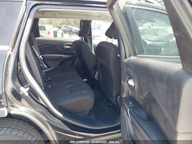 1C4PJLCB2LD581248 Jeep Cherokee Latitude Fwd
