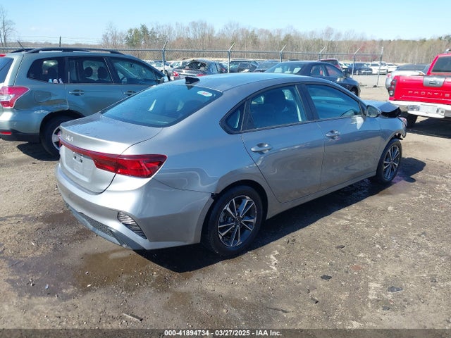 3KPF24AD4RE717969 KIA Forte Lxs