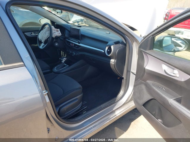 3KPF24AD4RE717969 KIA Forte Lxs