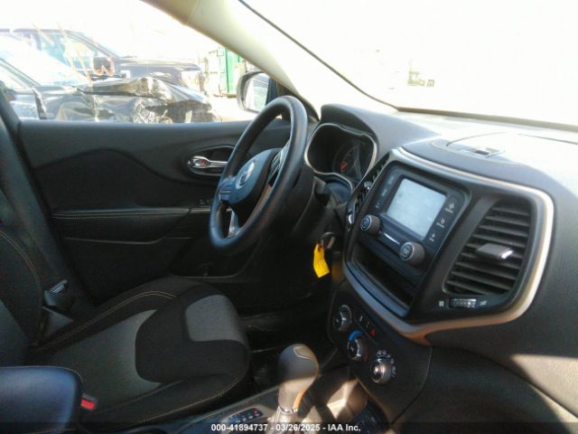 2016 JEEP CHEROKEE 1C4PJLAB2GW346958 Photo 4