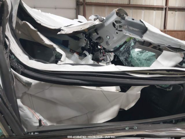 1GT12SEY9KF205812 GMC Sierra 2500hd Denali