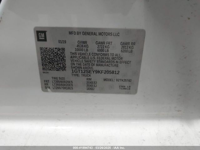1GT12SEY9KF205812 GMC Sierra 2500hd Denali