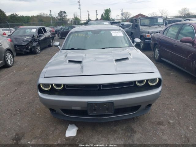 2C3CDZAG2FH912333 Dodge Challenger Sxt