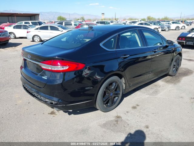 3FA6P0HD2JR127157 Ford FUSION SE
