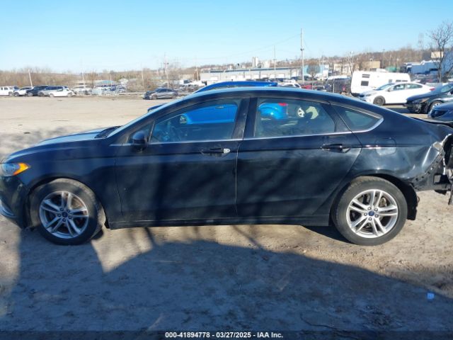 3FA6P0H79JR227329 Ford FUSION SE