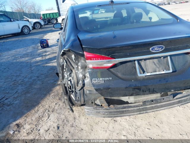 3FA6P0H79JR227329 Ford FUSION SE