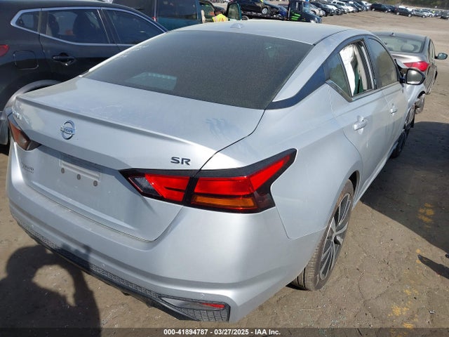 1N4BL4CV8MN309843 Nissan Altima Sr Fwd