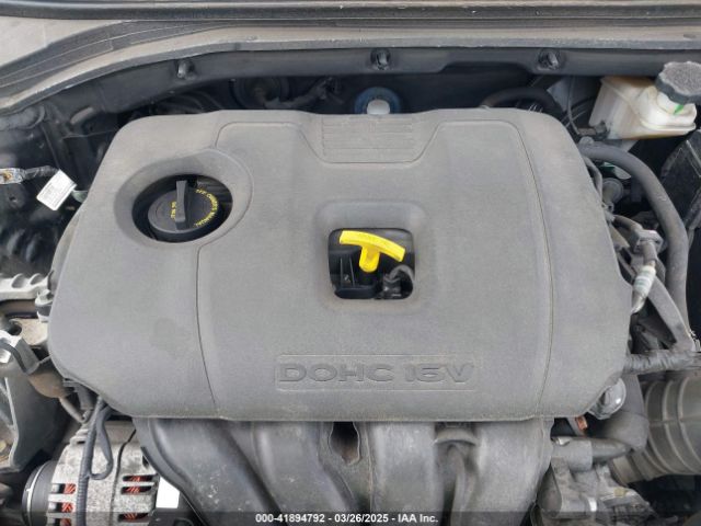 5NPD84LFXKH443943 Hyundai ELANTRA SEL