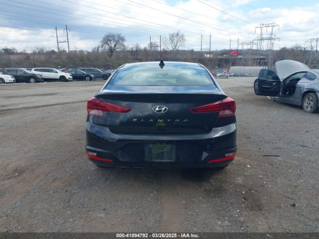 5NPD84LFXKH443943 Hyundai ELANTRA SEL