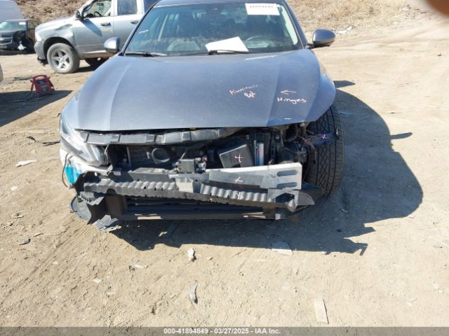 1N4BL4FW9KC139697 Nissan Altima 2.5 Platinum