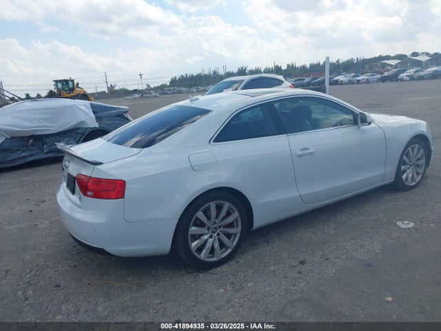 2013 AUDI A5 WAULFAFR1DA056761 Photo 3