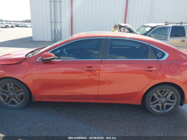 3KPF54AD8KE084034 KIA FORTE EX
