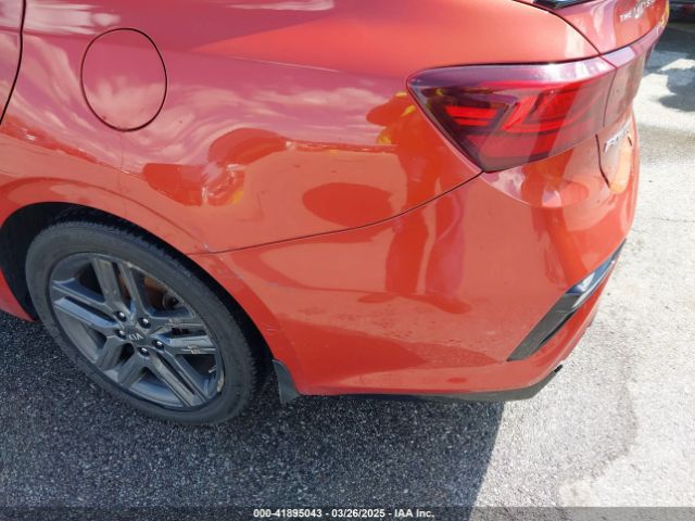 3KPF54AD8KE084034 KIA FORTE EX