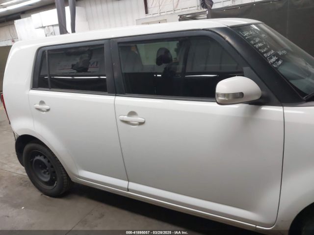 JTLZE4FE9FJ076245 Scion XB