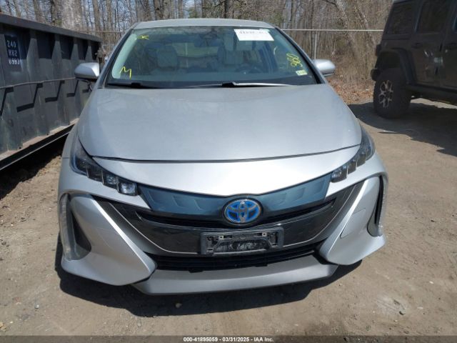 JTDKARFP1H3001327 Toyota Prius Prime Premium