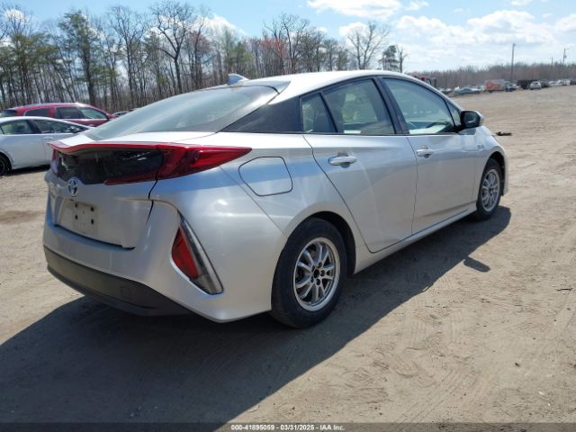 JTDKARFP1H3001327 Toyota Prius Prime Premium