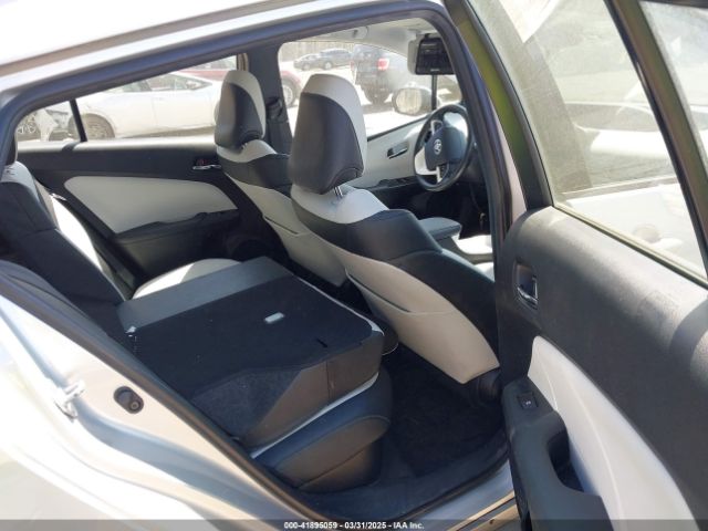 JTDKARFP1H3001327 Toyota Prius Prime Premium