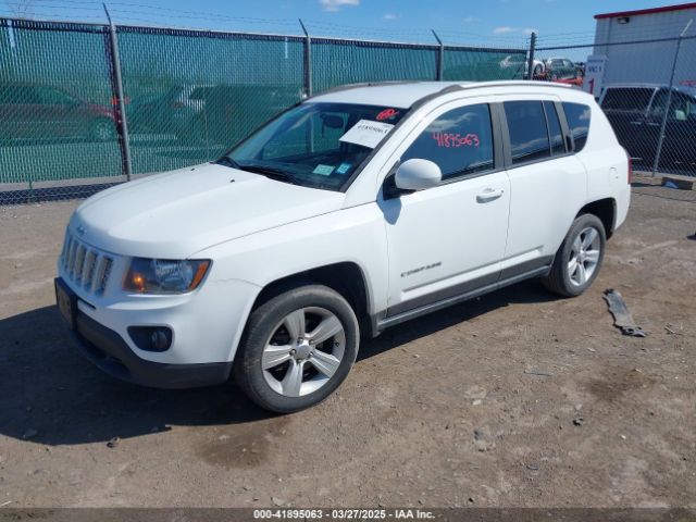 1C4NJDEBXGD635864 Jeep Compass Latitude
