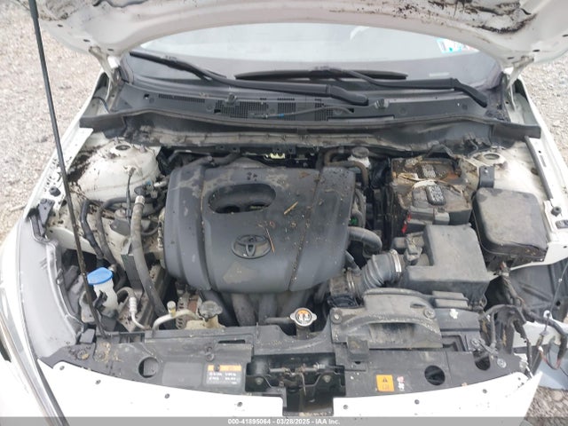 3MYDLBYV8HY149652 Toyota YARIS IA