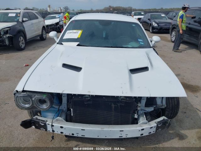 2C3CDZAG1PH594125 Dodge Challenger Sxt