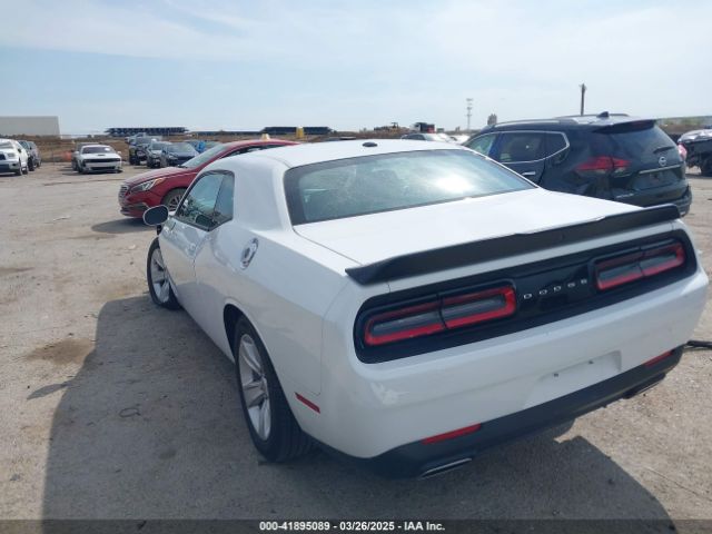 2C3CDZAG1PH594125 Dodge Challenger Sxt