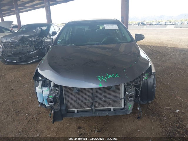 4T1BF1FK6HU446935 Toyota CAMRY SE