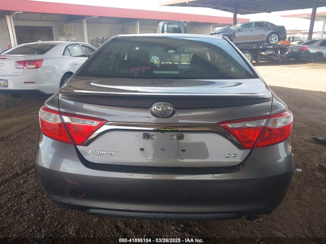4T1BF1FK6HU446935 Toyota CAMRY SE