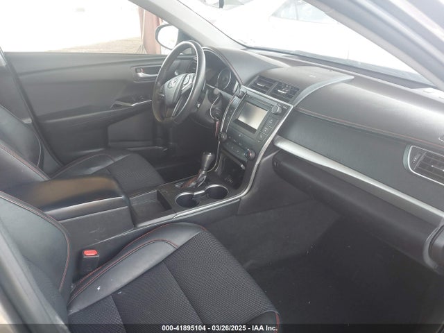 4T1BF1FK6HU446935 Toyota CAMRY SE