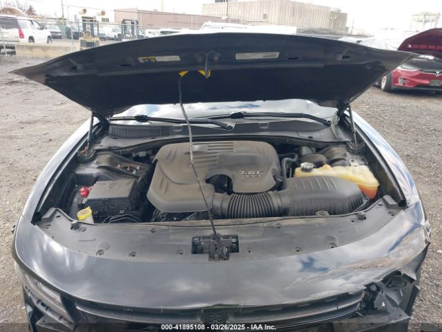 2C3CDXHG2GH237501 Dodge Charger Sxt