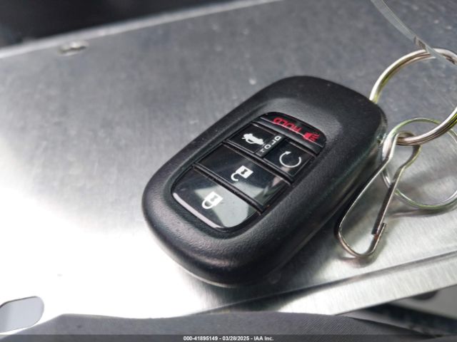 2HGFE1F95NH300337 Honda Civic Touring
