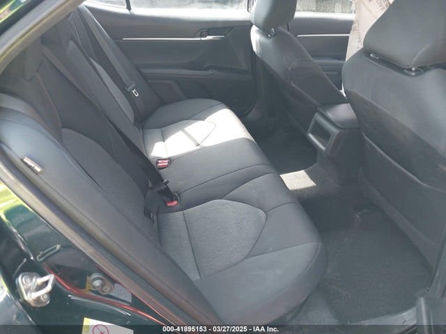 2019 Toyota Camry Hybrid Le მანქანა იყიდება აუქციონზე, vin: 4T1B31HK1KU512739, აუქციონის ნომერი: 41895153