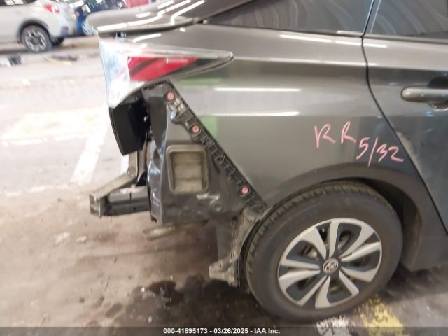 JTDKBRFU1G3512022 Toyota Prius Two