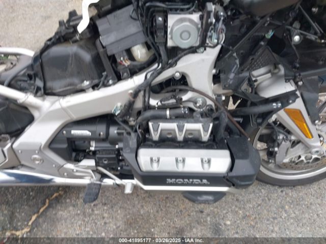 2023 HONDA GL1800 JH2SC7954PK501194 Photo 7