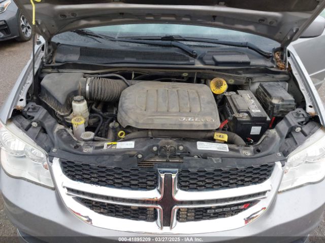 2C4RDGCG3GR321933 Dodge Grand Caravan Sxt