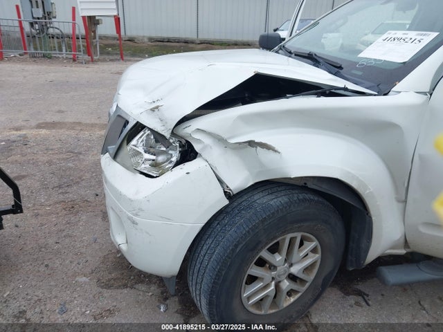 1N6AD0ER8FN718355 Nissan Frontier Sv