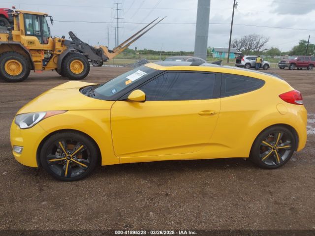 KMHTC6AD2GU256907 Hyundai Veloster