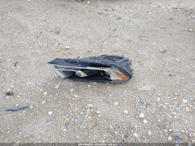 WVGEF9BP3GD010247 Volkswagen Touareg Vr6 Lux