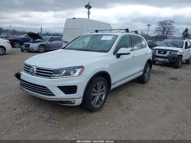 WVGEF9BP3GD010247 Volkswagen Touareg Vr6 Lux
