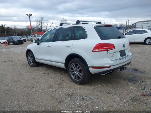 WVGEF9BP3GD010247 Volkswagen Touareg Vr6 Lux
