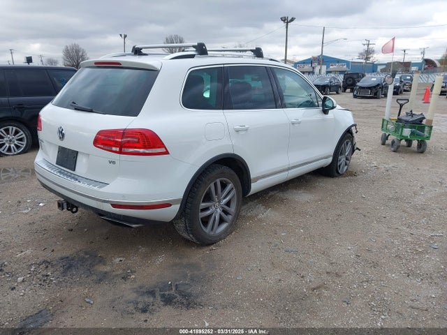 WVGEF9BP3GD010247 Volkswagen Touareg Vr6 Lux