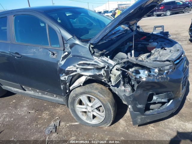 3GNCJNSB8LL206428 Chevrolet Trax Awd Ls