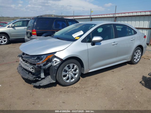 5YFEPMAE9NP310485 Toyota COROLLA LE
