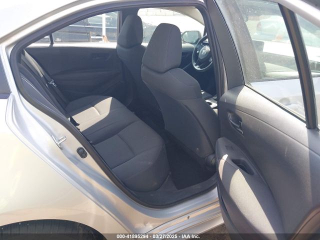 5YFEPMAE9NP310485 Toyota COROLLA LE