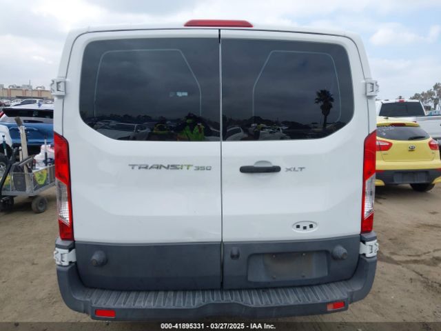 1FBZX2ZM2HKA60922 Ford Transit Xlt