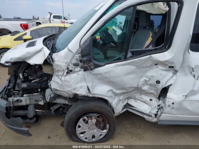 1FBZX2ZM2HKA60922 Ford Transit Xlt