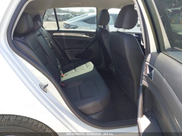3VW217AU9FM010318 Volkswagen Golf Tsi S 4-door