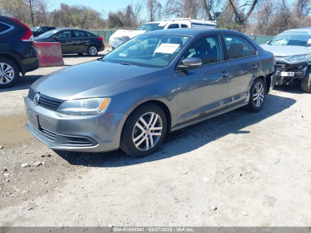 3VWB17AJ4EM385411 Volkswagen Jetta 1.8t Se
