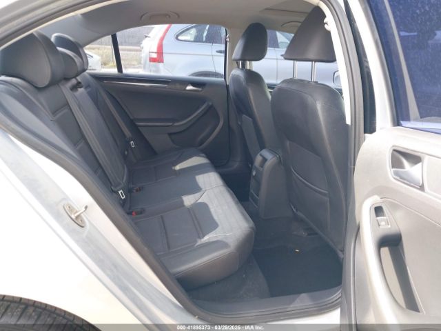3VWL07AJ6GM299107 Volkswagen Jetta 1.8t Sel